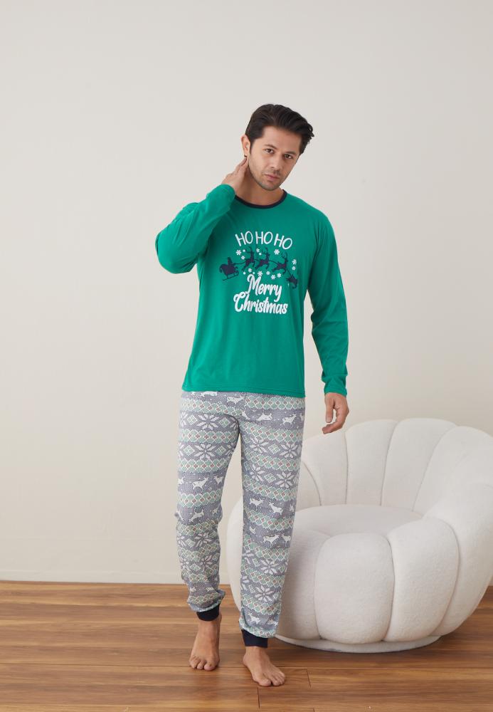 Pijama barbati Craciun "HO HO " maneca lunga ,pantaloni lungi,Culoare Verde, Engros
